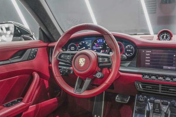 Porsche 911 Carrera GTS Coupe 2024