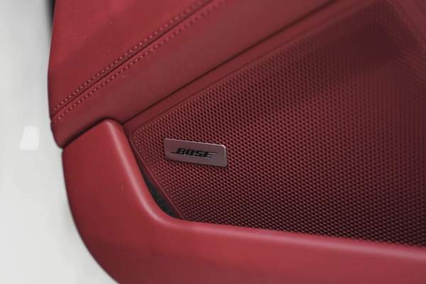 Porsche 911 Carrera GTS Coupe 2024