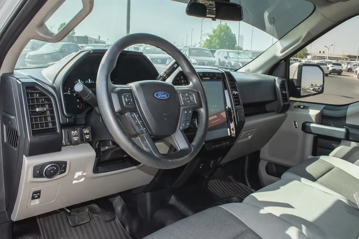 2019 - FORD F150 - GCC SPECE - ONLY 72,000 KM-10-10