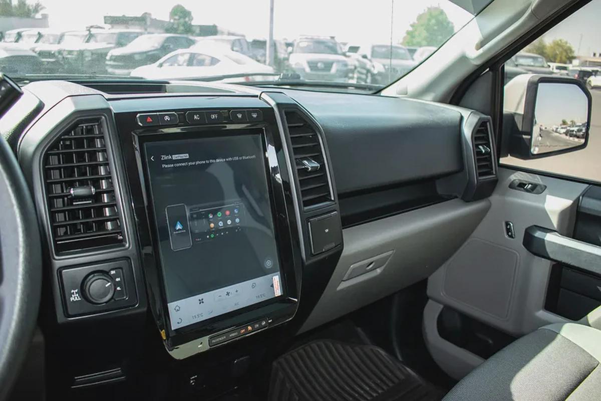 2019 - FORD F150 - GCC SPECE - ONLY 72,000 KM-11-11