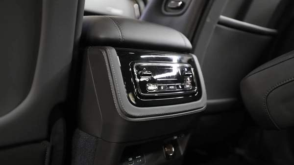 ROX 01 VIP | Full Option | Brand New | 3,050 AED monthly | Registration Ref ROX01vip24