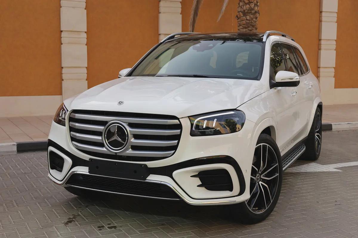MERCEDES-BENZ GLS 450-NIGHT PACKEG 14000KM ONLY 5 YEAR WARRANTYSERVICE CONTRACT GARGASH-GCC SPE-0-0