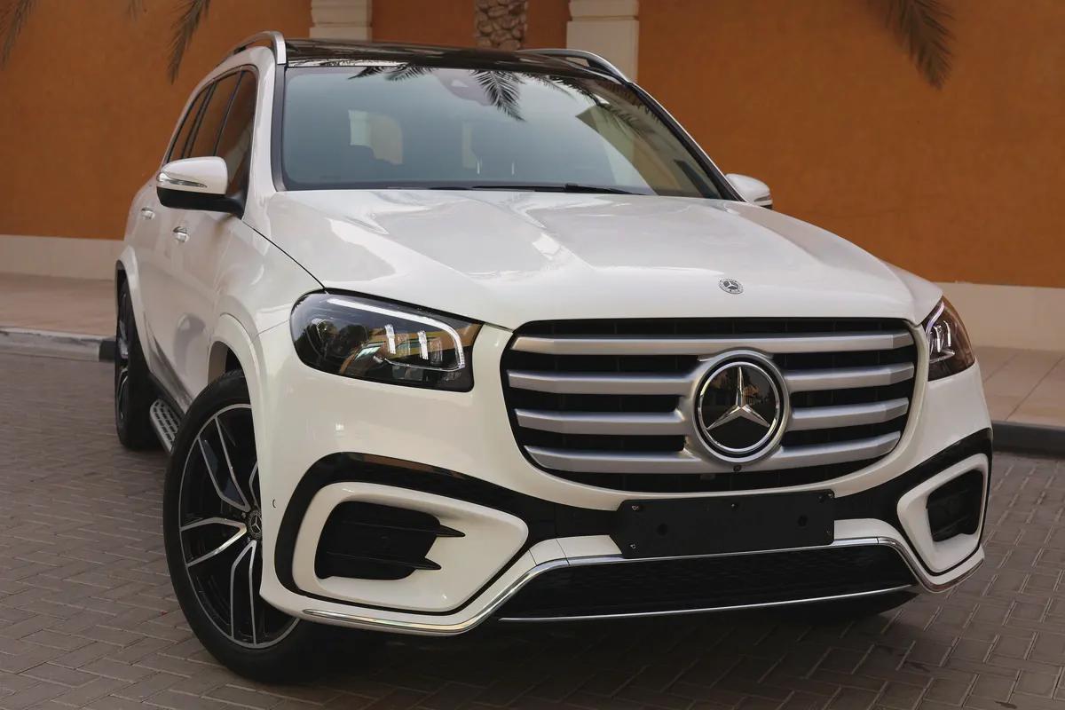 MERCEDES-BENZ GLS 450-NIGHT PACKEG 14000KM ONLY 5 YEAR WARRANTYSERVICE CONTRACT GARGASH-GCC SPE-1-1