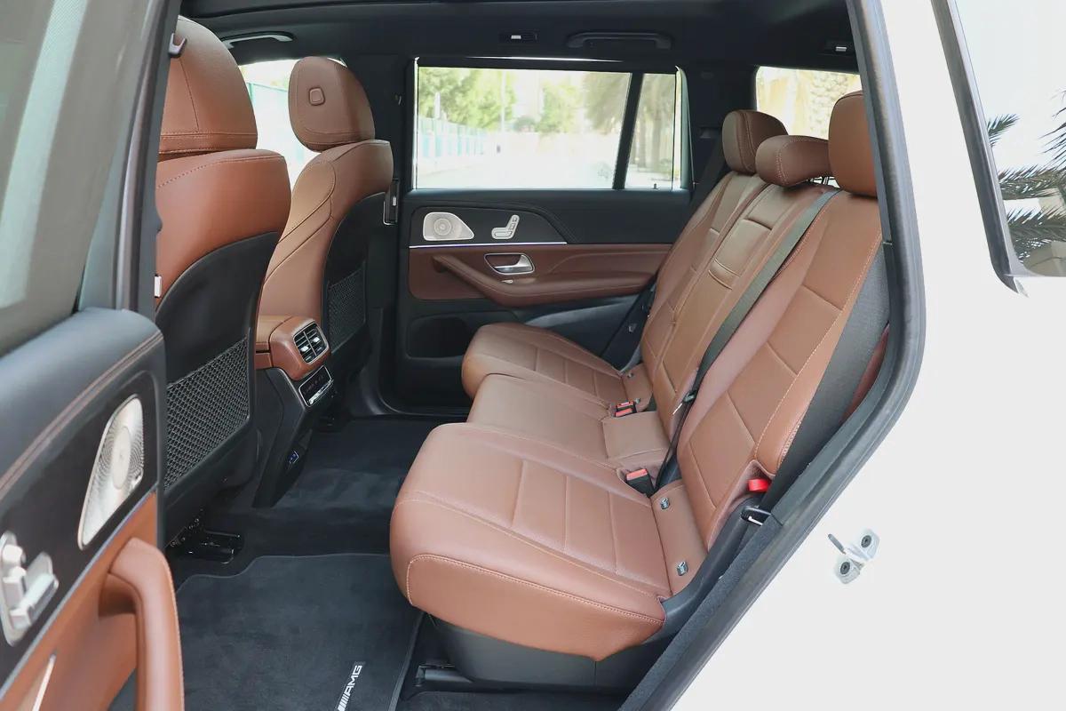 MERCEDES-BENZ GLS 450-NIGHT PACKEG 14000KM ONLY 5 YEAR WARRANTYSERVICE CONTRACT GARGASH-GCC SPE-17-17