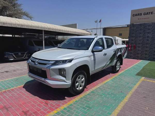 MITSUBISHI L200 4*4 PETROL