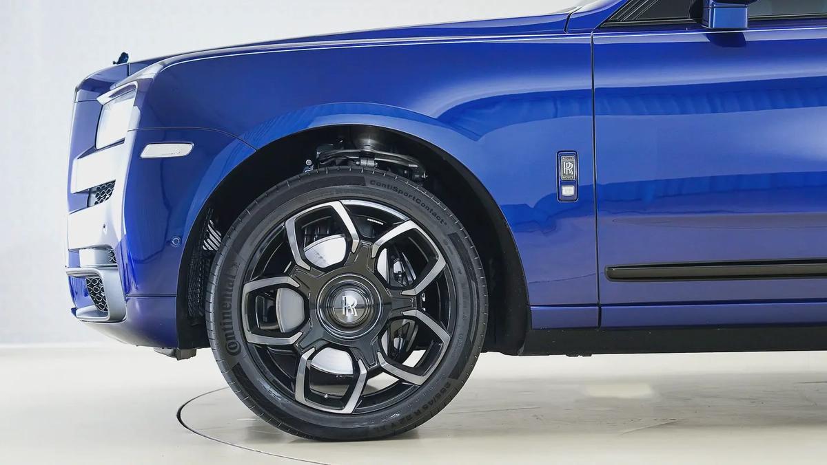 Special Offer | AED 52,402 PM | Up to 3 Years Warranty Unlimited | 2023 Rolls-Royce Cullinan Black-10-10