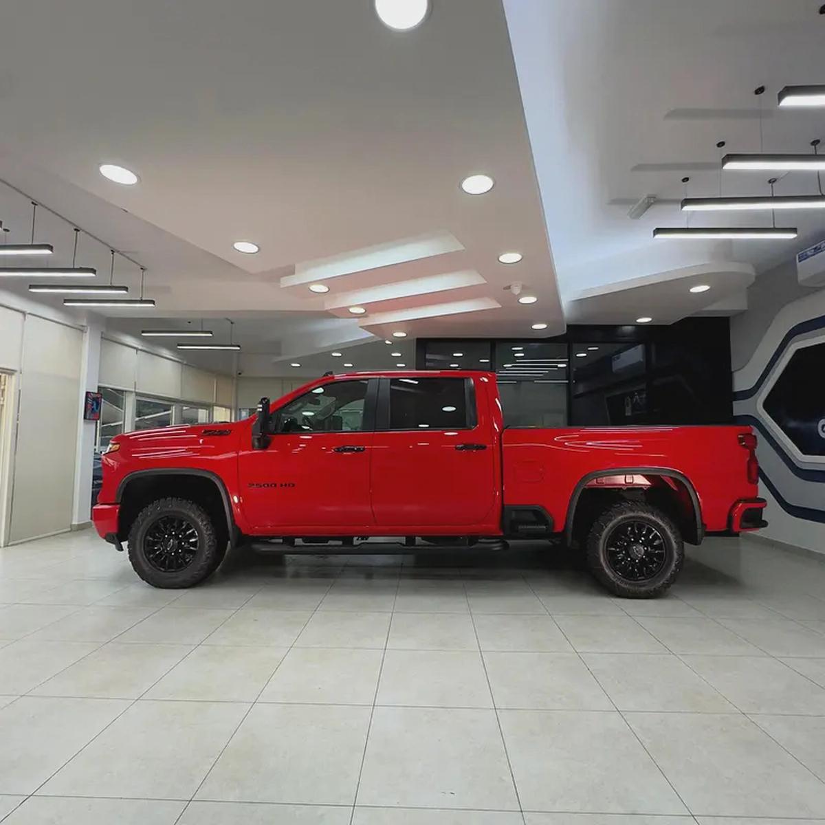 2024 Chevrolet Silverado 2500 HD Z71 6.6L Pertrol-3-3