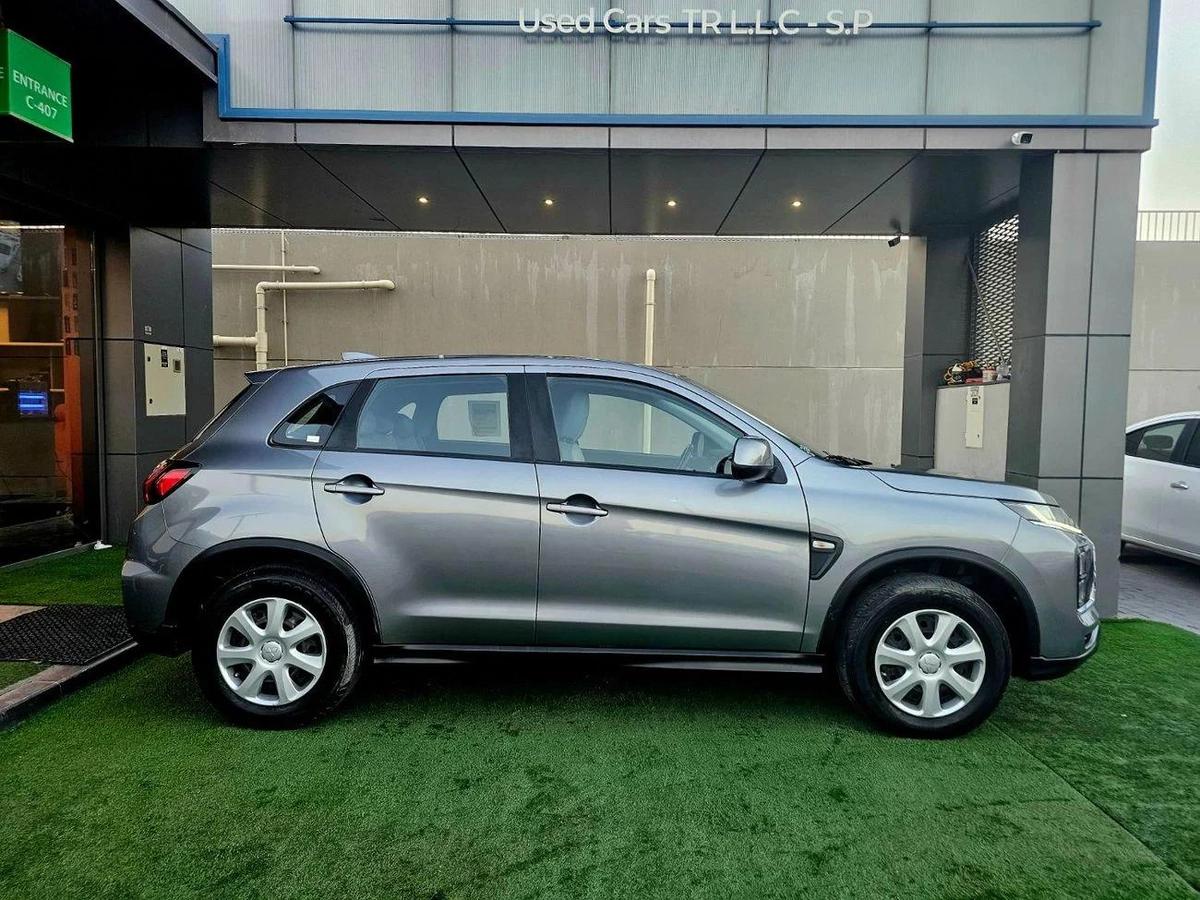 Mitsubishi ASX GCC/ GLX 2.0 V4/ ORIGINAL PAINT/ LOW MILEAGE-10-10