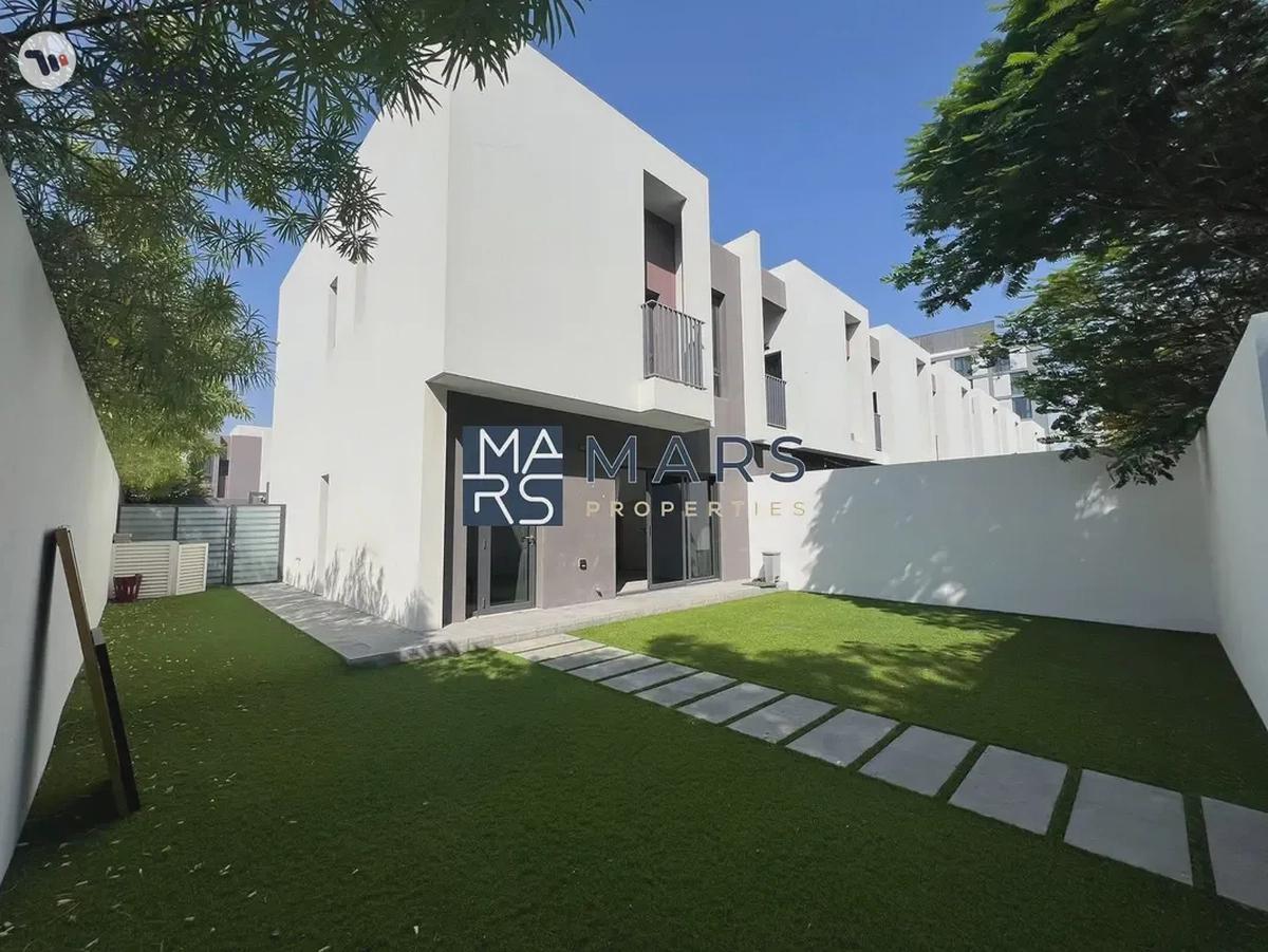 Corner Unit | Landscaped Garden | Ready To Move-0-0