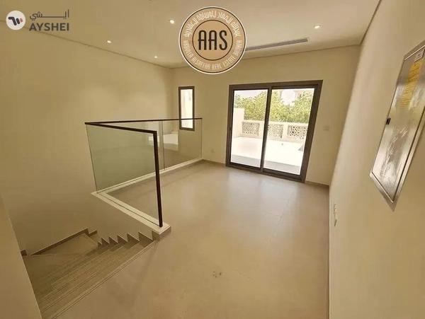 One month free Corner Villa ! Maids + Storage Room ! Luxurious ! Ready to Move ! Closed To Metro