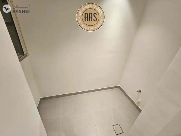 One month free Corner Villa ! Maids + Storage Room ! Luxurious ! Ready to Move ! Closed To Metro