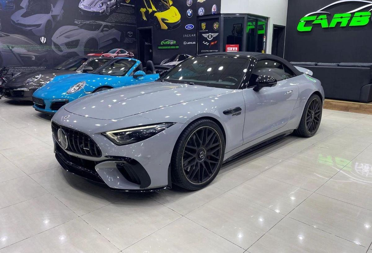 Mercedes-Benz SL 55 AMG Roadster 4Matic+-3-3