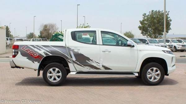 Mitsubishi L200 L200 2.4L DIESEL 4WD 2023