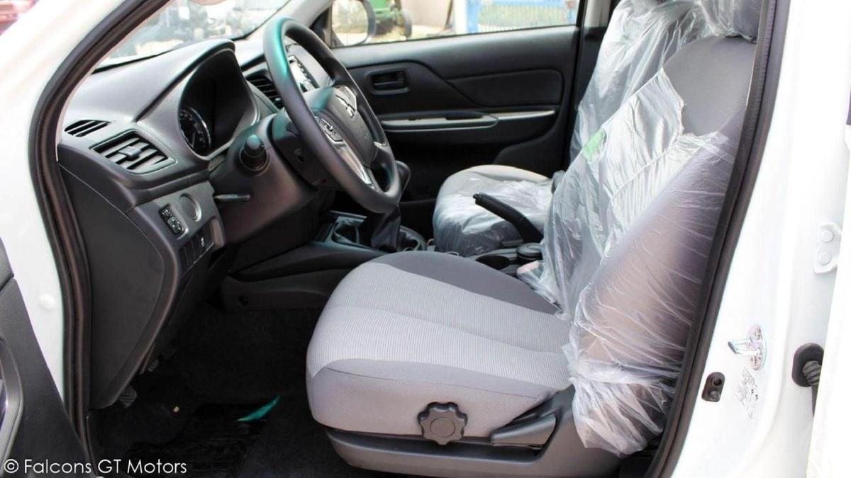 Mitsubishi L200 L200 2.4L DIESEL 4WD 2023-10-10