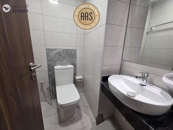 In prime location brand new luxurious 1bhk with all amenities
