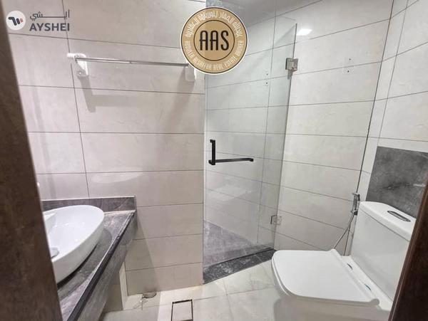 In prime location brand new luxurious 1bhk with all amenities