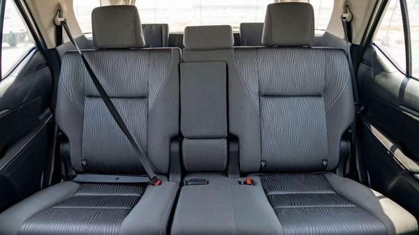 Toyota Fortuner 2.4D AT 4X4 MY2025 – BRONZE