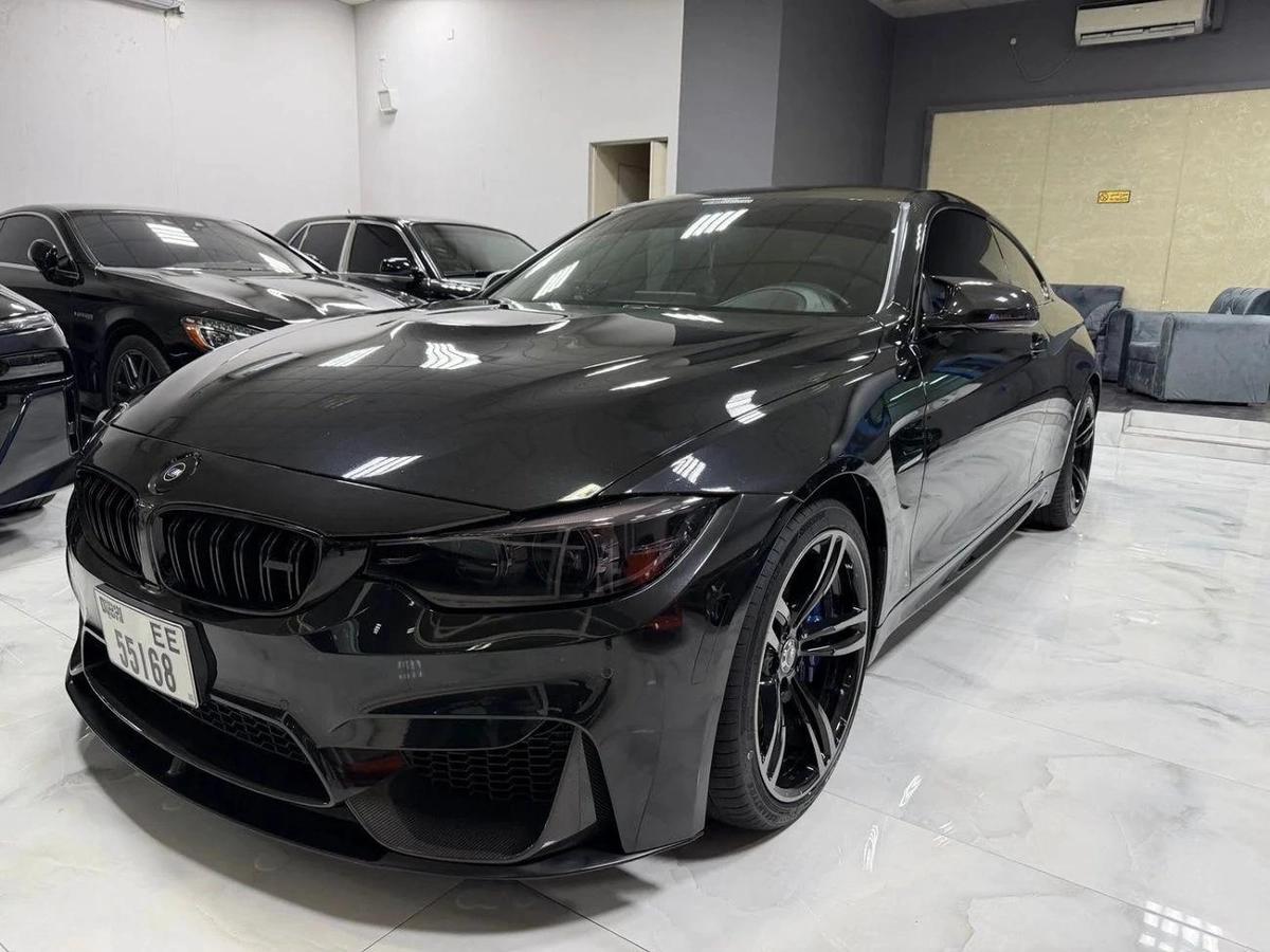 BMW M4 3.0T-0-0