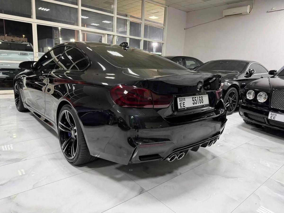 BMW M4 3.0T-1-1