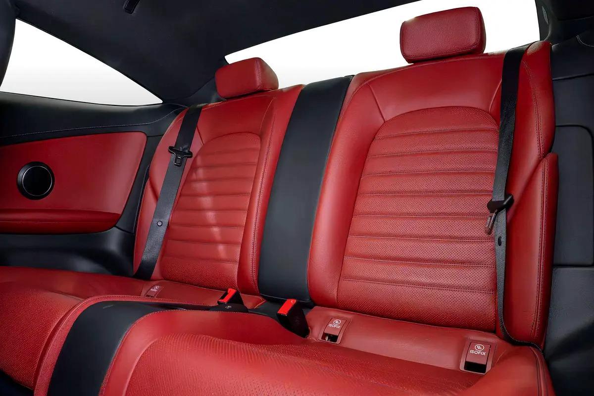 0% DOWNPAYMENT | MERCEDES-BENZ SERVICE AND WARRANTY PACKAGE | AED 2,156 P/M-9-9
