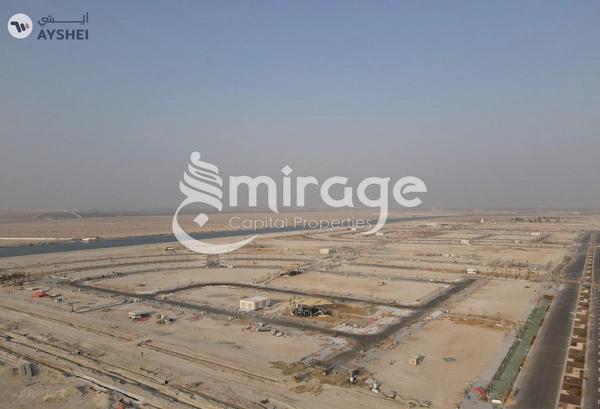 LAND FOR SALE IN LEA, YAS ACRES