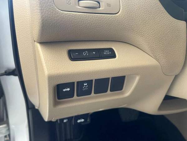 Nissan Altima 2.5 SL (Special Luxury) 4CYL