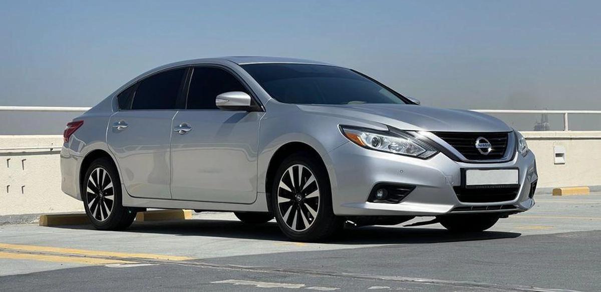 Nissan Altima 2.5 SL (Special Luxury) 4CYL-0-0