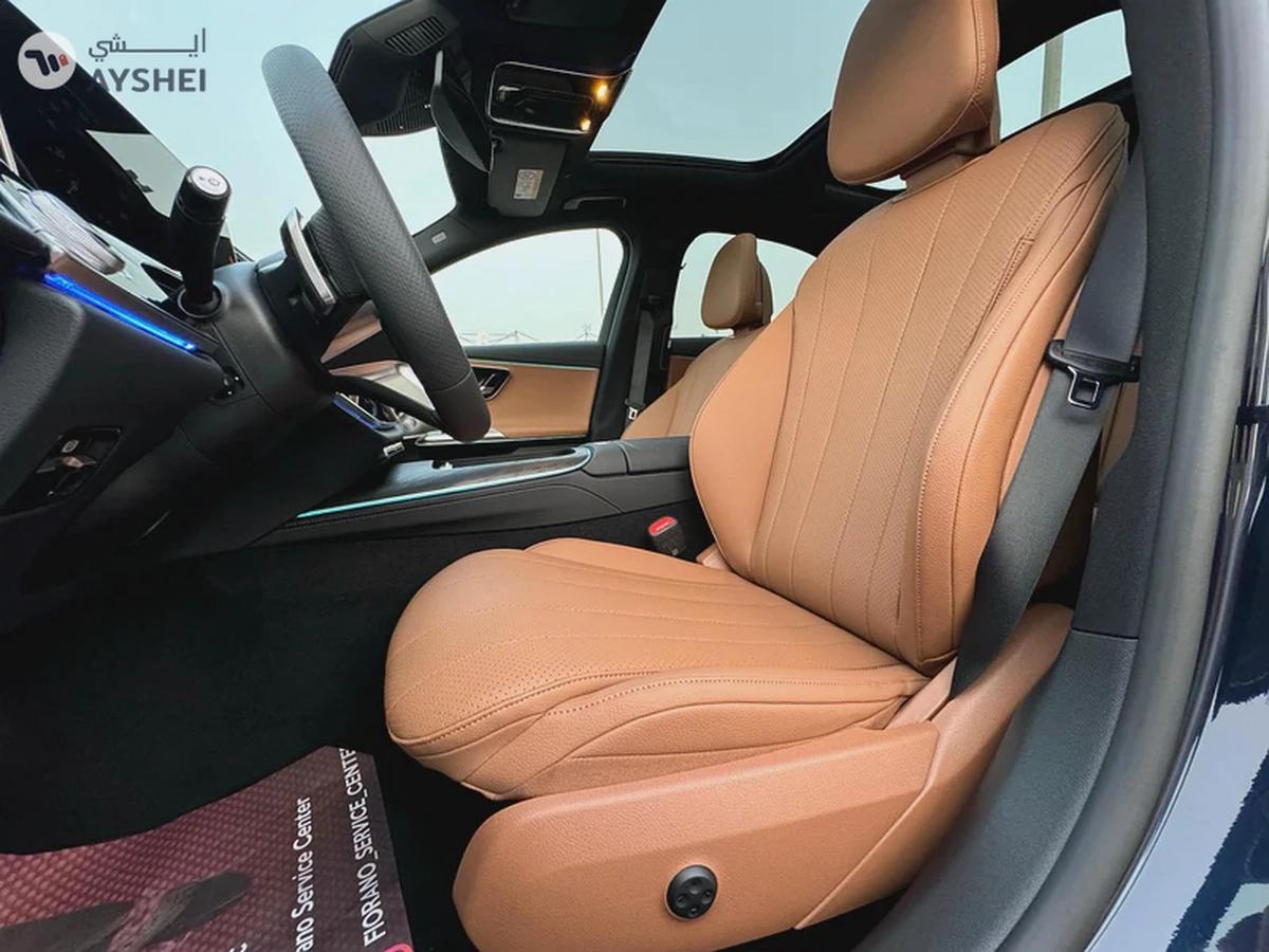 Mercedes Benz E200 2024-7-7