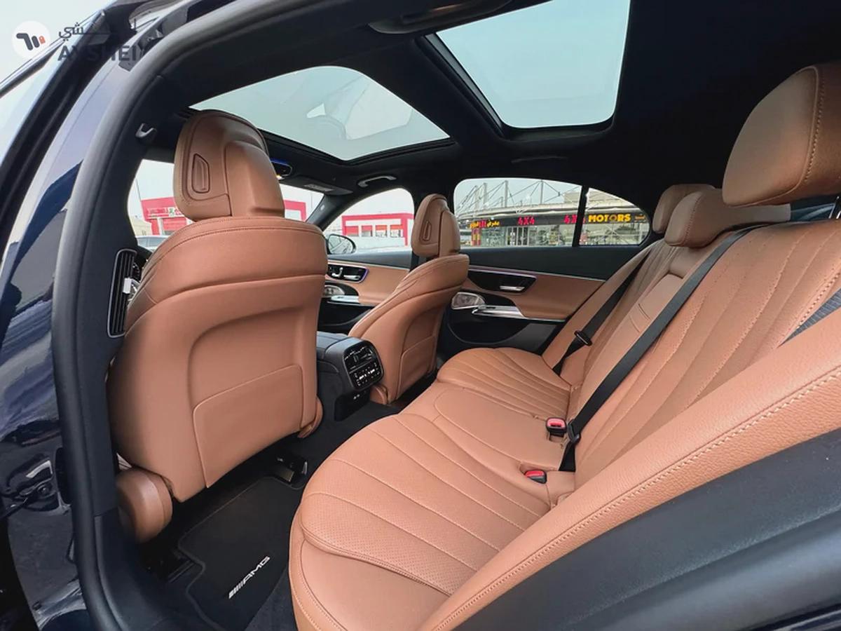 Mercedes Benz E200 2024-10-10