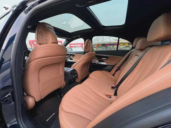 Mercedes Benz E200 2024