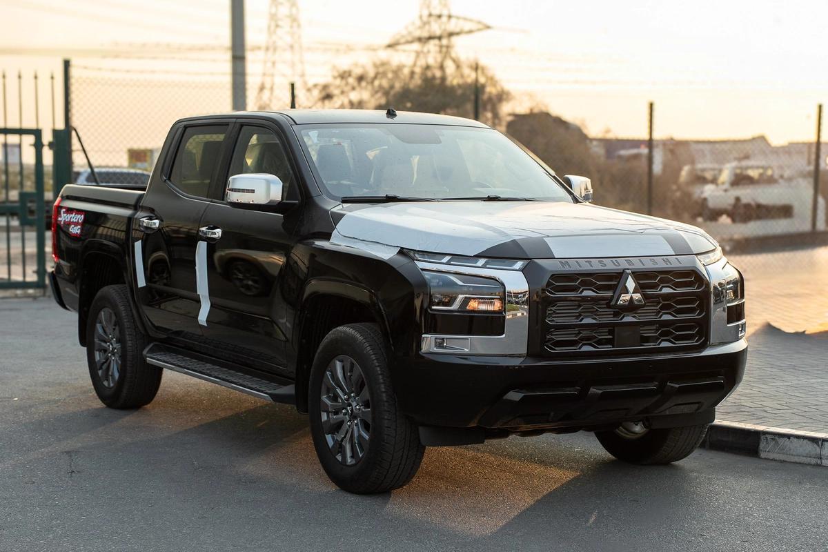 Mitsubishi L200 Sportero-8-8