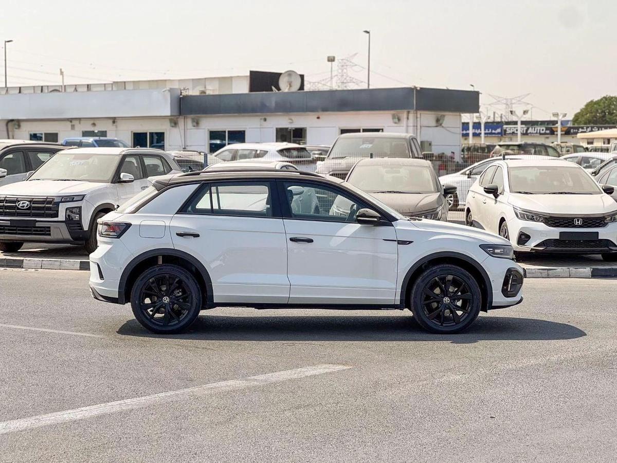 Volkswagen T ROC EXPORT ONLY - T ROC 1.5L (Black Package) TURBOCHARGED-6-6