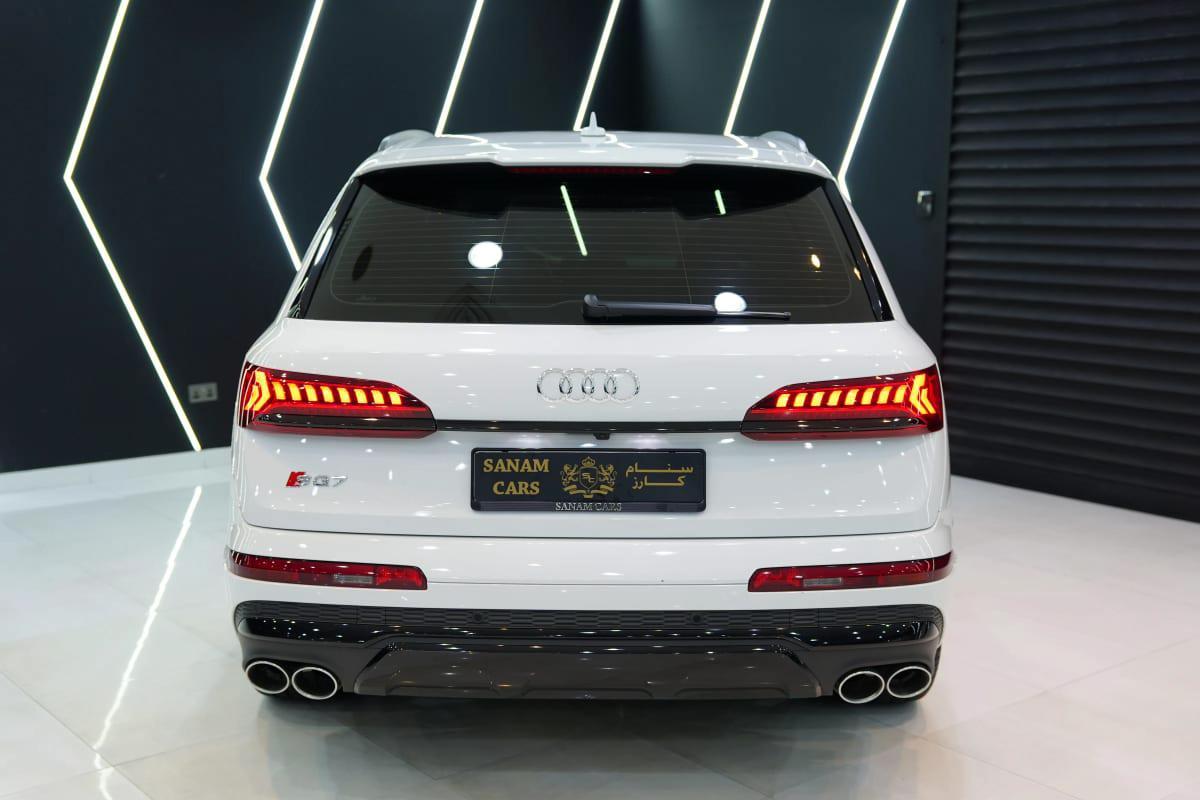 Audi SQ7 Quattro-4-4