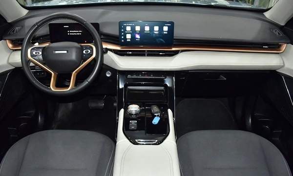 Haval H6 2.0 GDiT ( 2023 Model ) in Blue Color GCC Specs