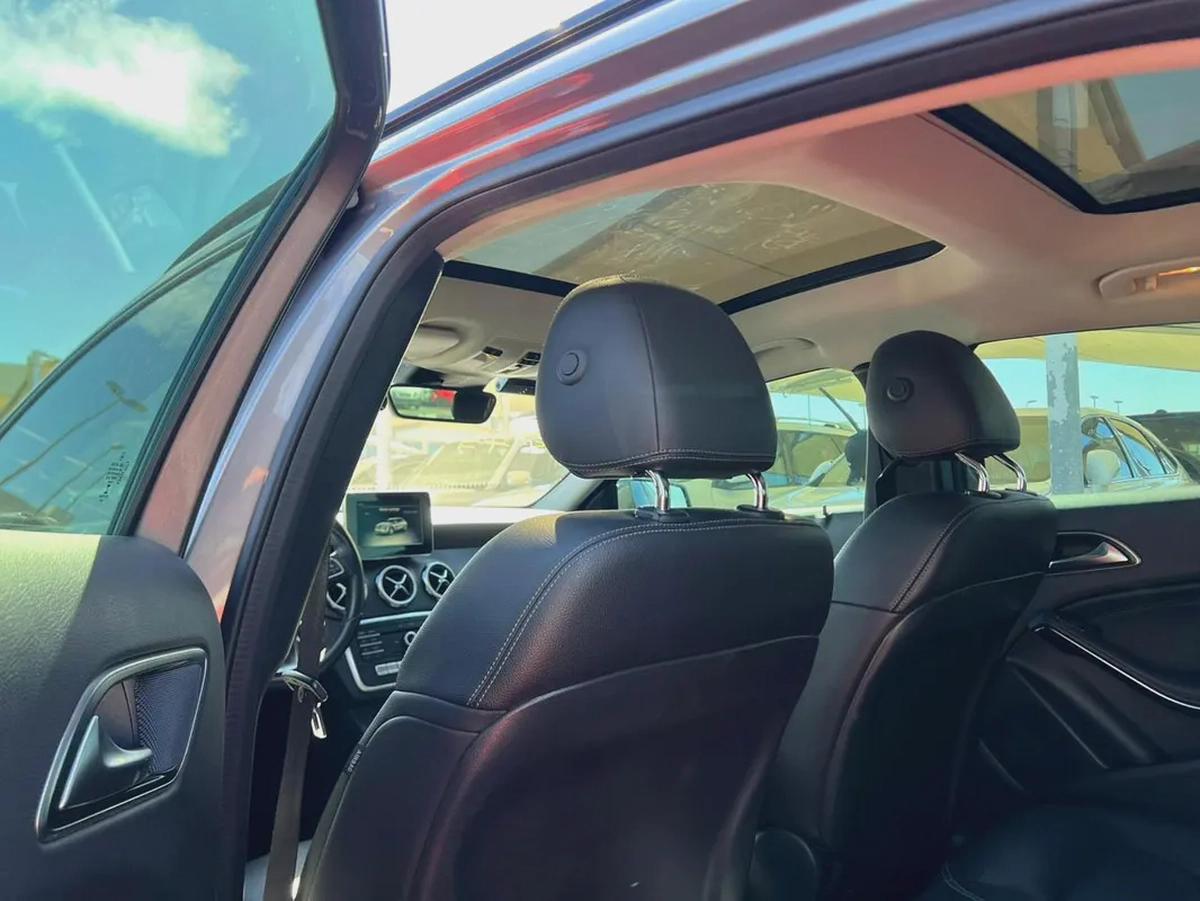 2018 | Mercedes GLA220 | Full Option | V4, 2.0L | Korean Specs | Ref#898-11-11