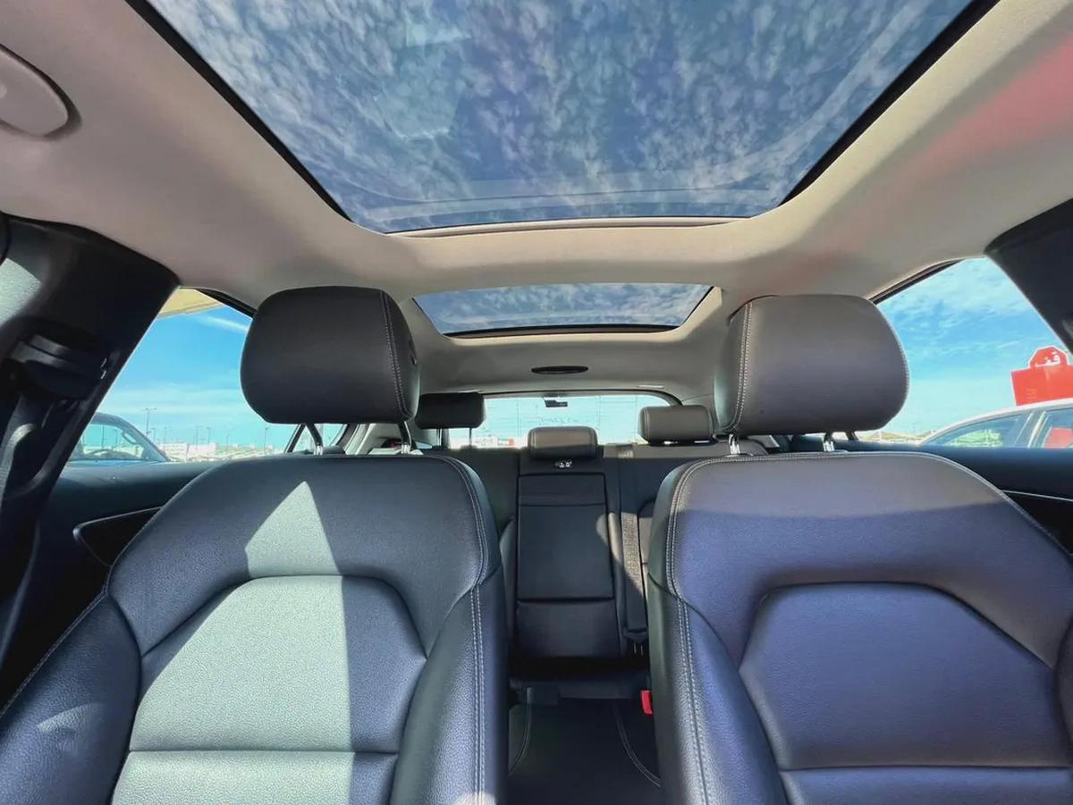 2018 | Mercedes GLA220 | Full Option | V4, 2.0L | Korean Specs | Ref#898-13-13