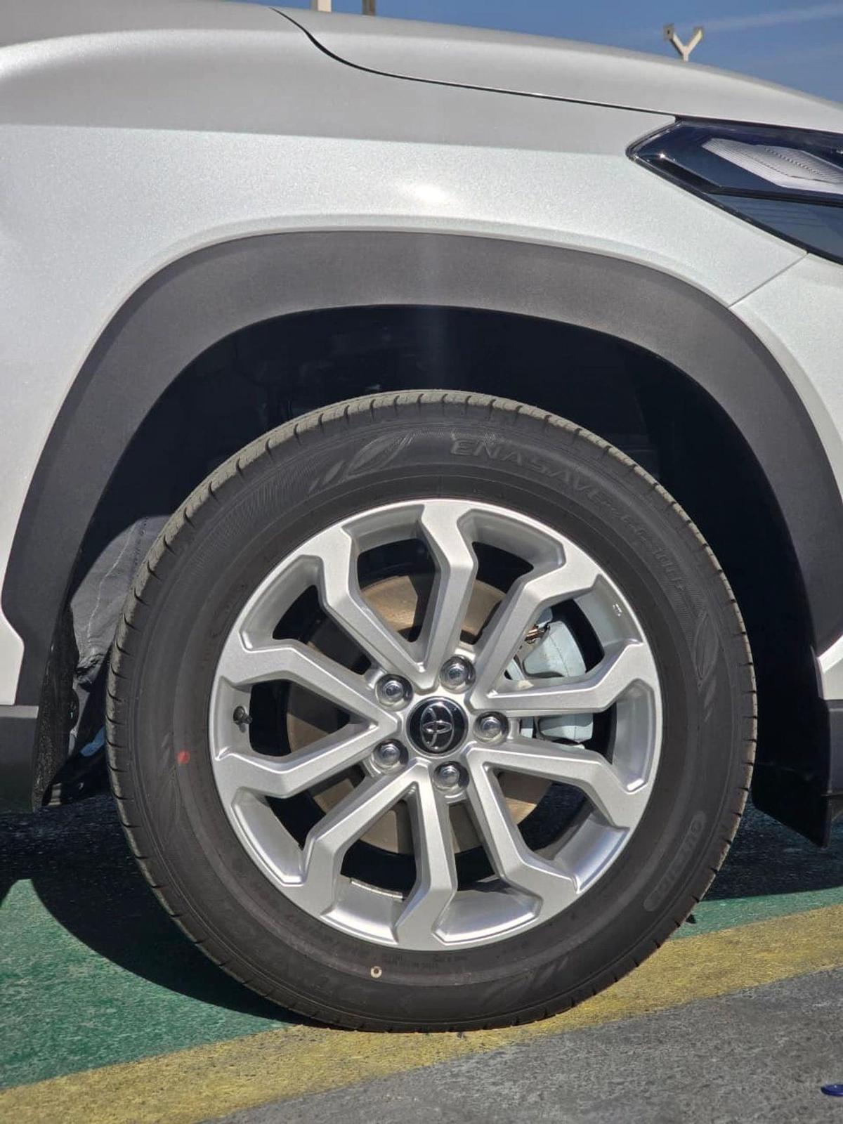 Toyota Frontlander TOYOTA FRONTLANDER FACRLIFT 2025 MODEL 2.0L HYBRID-11-11