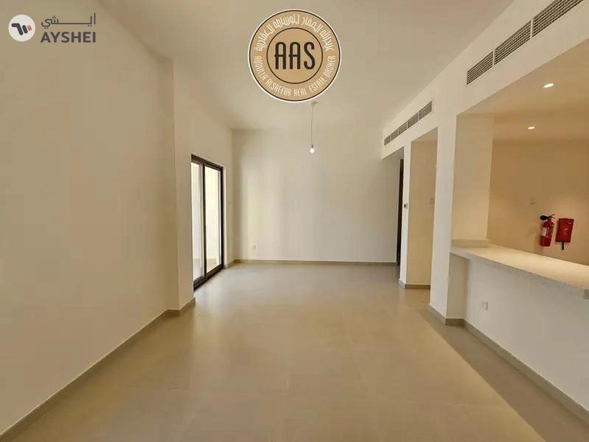 One Month Free Luxury 2-BHK Close to Park-12-12