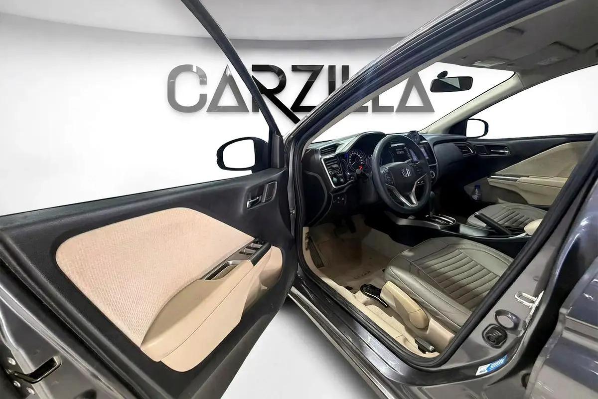 AED 783 P.M l 0% Downpayment l Fuel Efficient Sedan-8-8