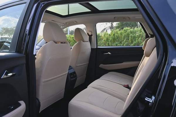 Chevrolet Captiva Premier 1.5L FWD - 2025 - ضمان الوكيل