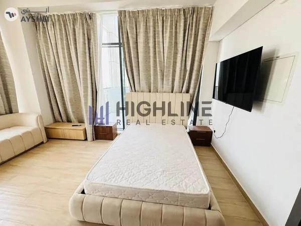 Prime Location| High Floor | Vacant