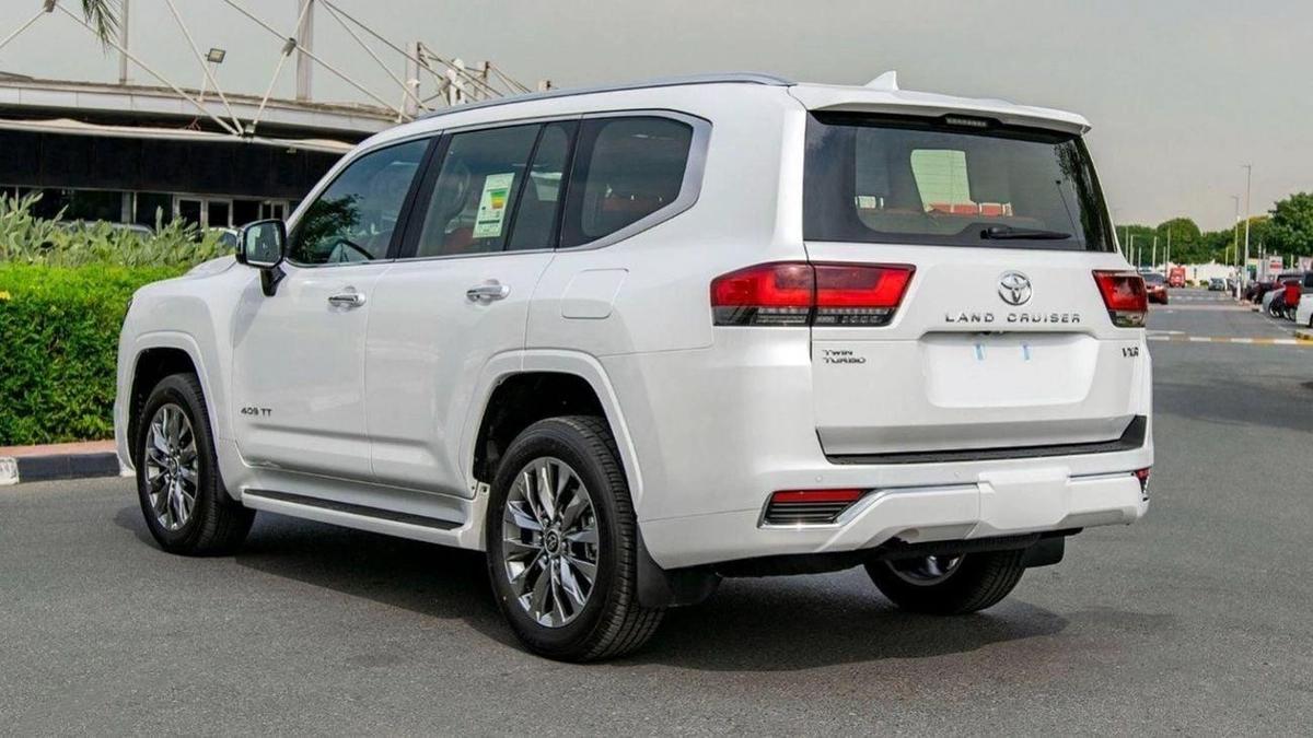 Toyota Land Cruiser (LHD) TOYOTA LAND CRUISER LC300 VXR 3.5P AT MY2025 – WHITE-4-4