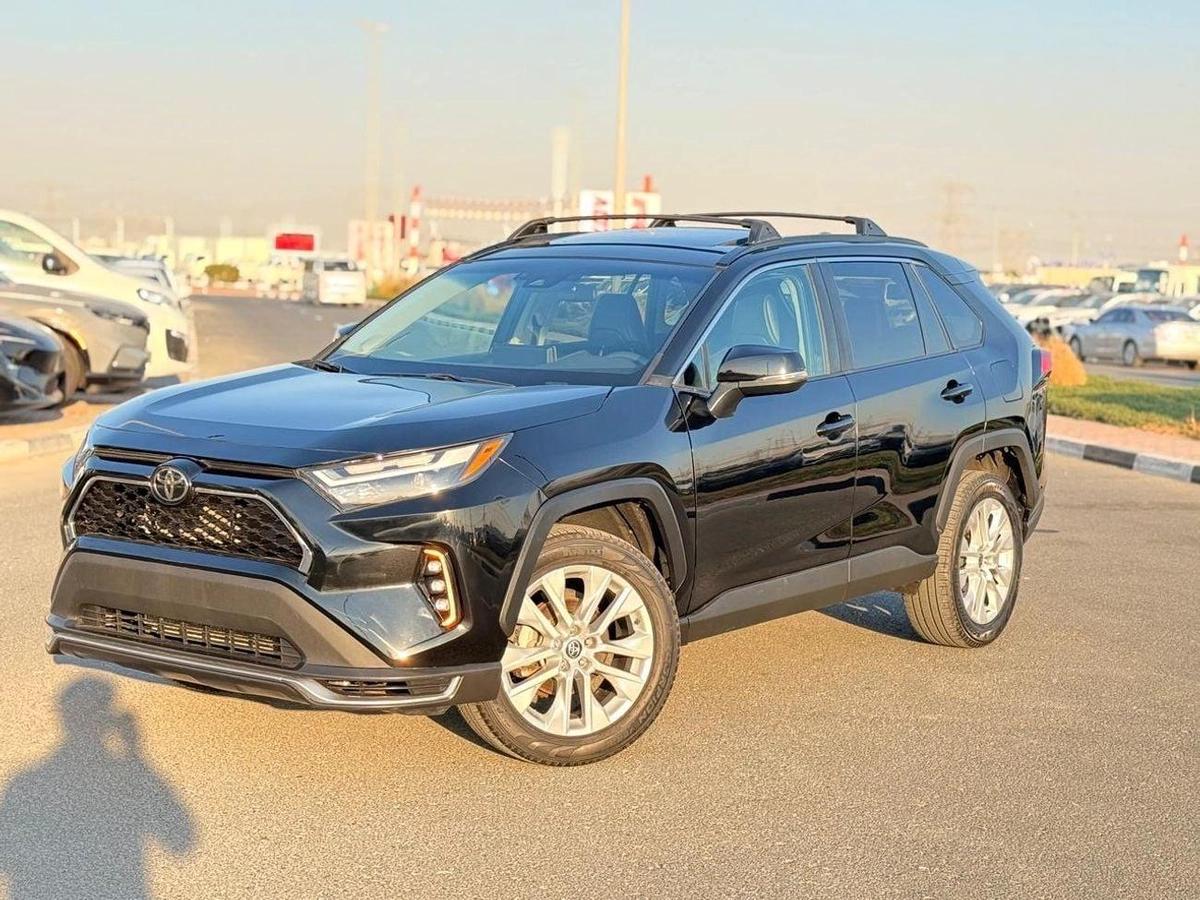 Toyota RAV4 XLE premium 2.5 L Full option-12-12
