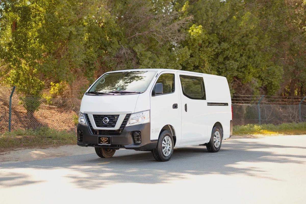 Urvan | Manual | Standard Roof 6-Seater Delivery Van | GCC Specs | Ref#N32256-0-0