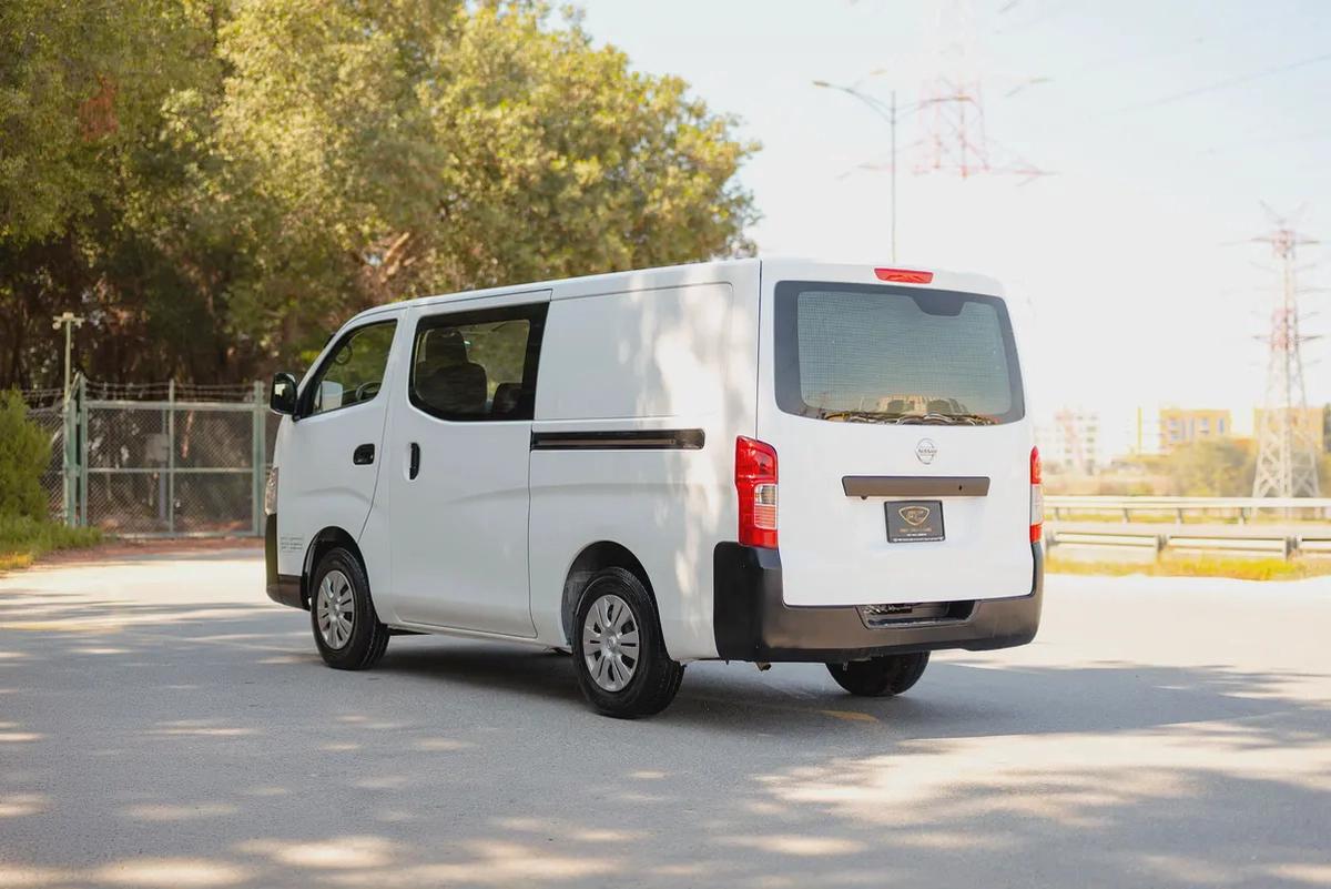 Urvan | Manual | Standard Roof 6-Seater Delivery Van | GCC Specs | Ref#N32256-3-3