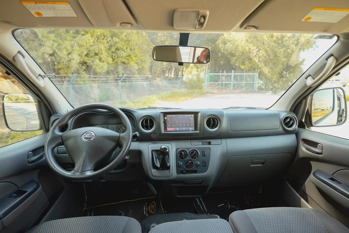 Urvan | Manual | Standard Roof 6-Seater Delivery Van | GCC Specs | Ref#N32256-7-7