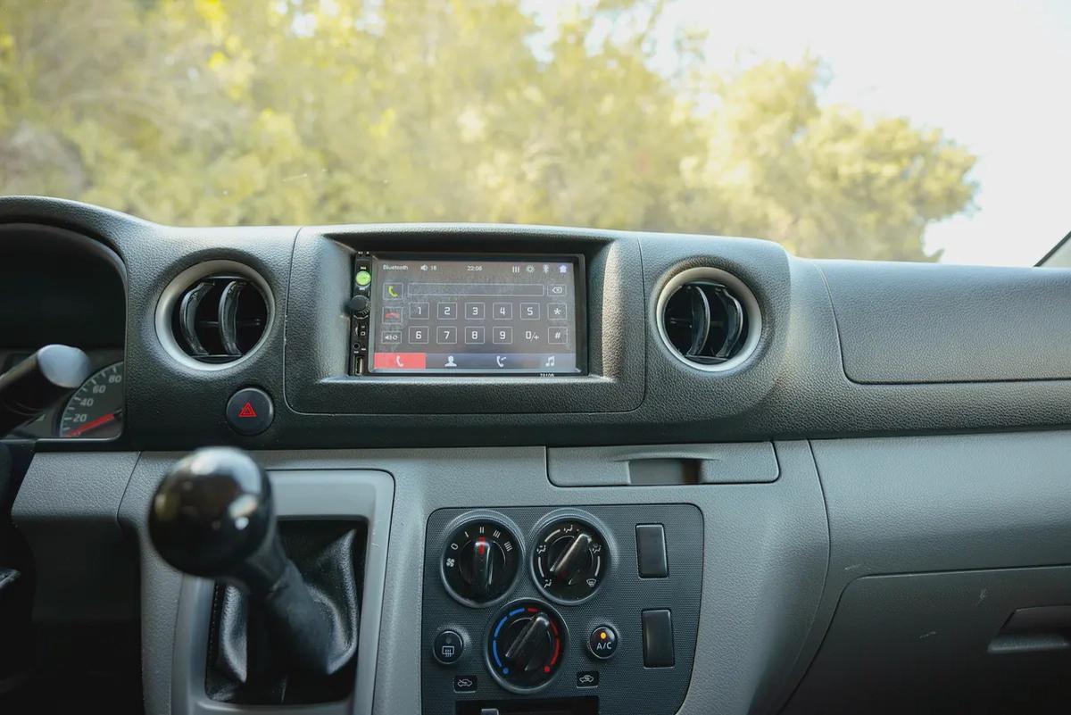 Urvan | Manual | Standard Roof 6-Seater Delivery Van | GCC Specs | Ref#N32256-14-14