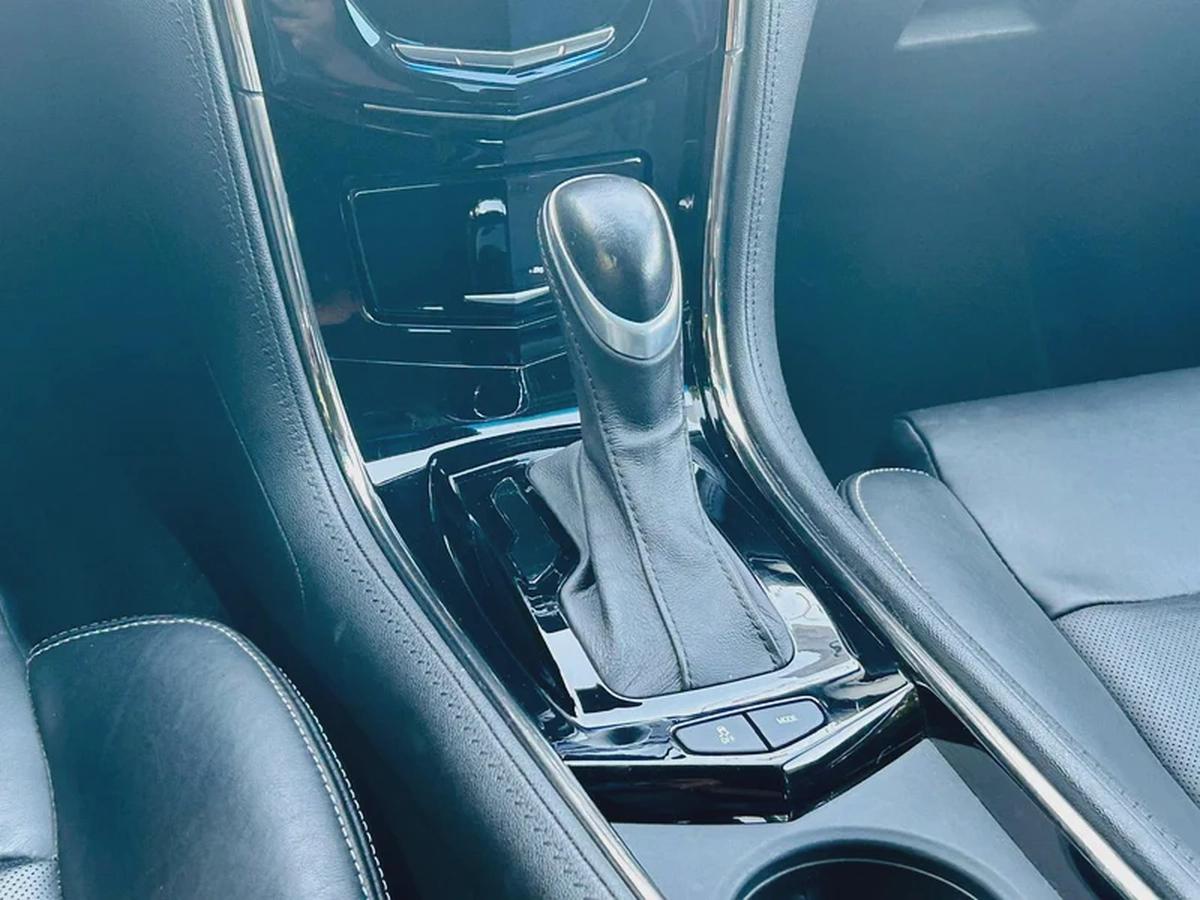 CADILAC ATS | 2014 | ONLY : 90565 KM | JAPAN IMPORT | CLEAN TITLE-18-18