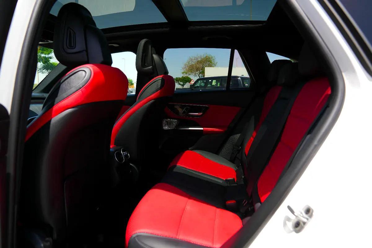 2024 Mercedes-Benz GLC 300 4MATIC | Luxury & Innovation | US Specs-2-2