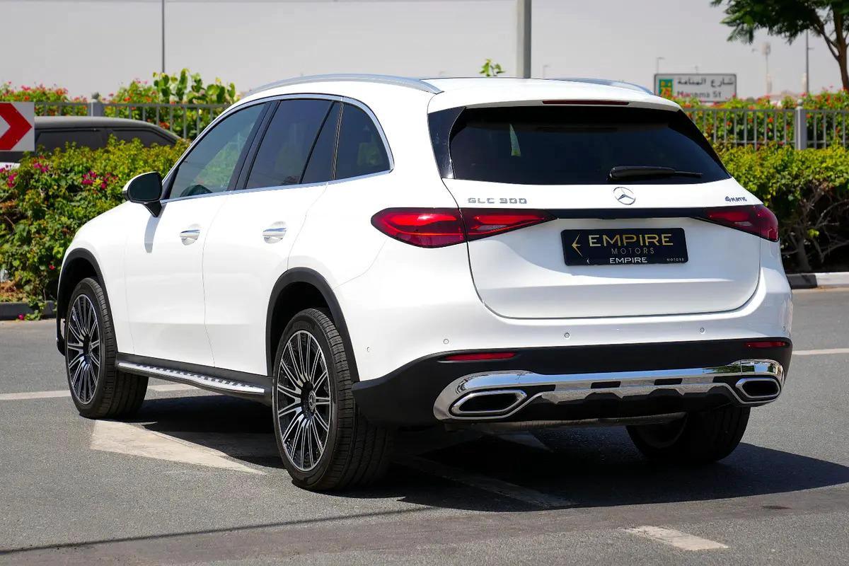 2024 Mercedes-Benz GLC 300 4MATIC | Luxury & Innovation | US Specs-1-1
